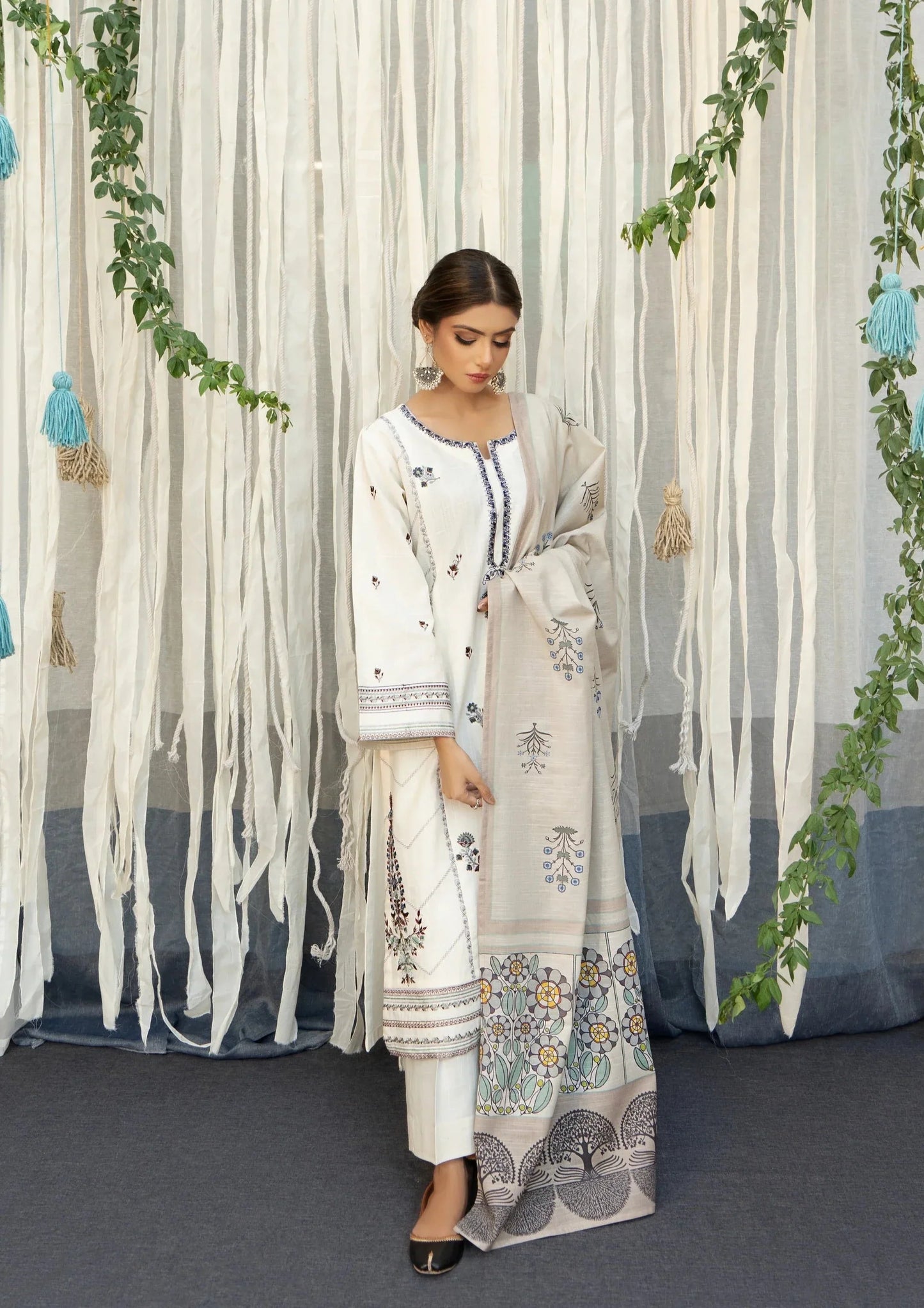 Dhanak-Urge 3PC Embroidered Shirt with Printed Wool Shawl