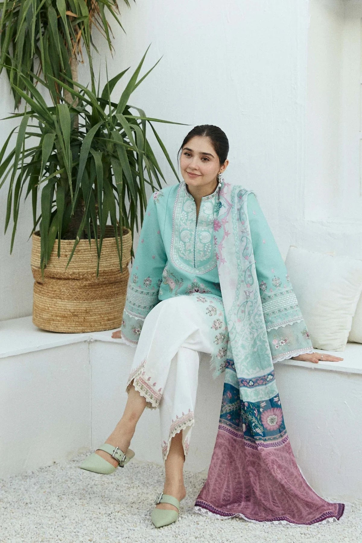 ZARA SHAH JAHAN EID 24 Shaam -D